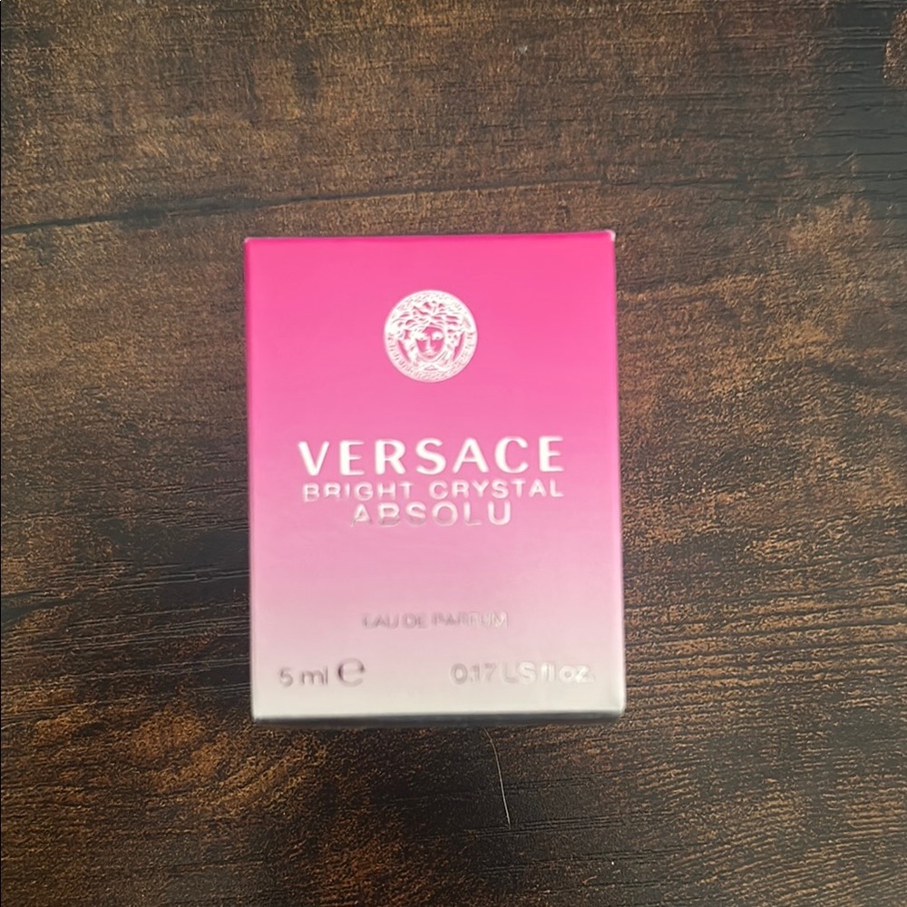 Versace Bright Crystal Absolu Perfume